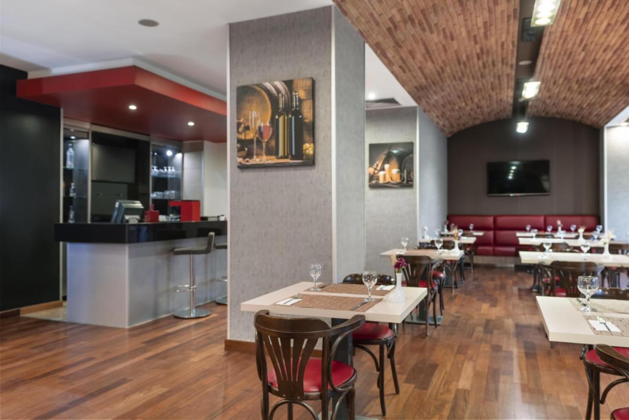 Ibis Eskişehir Eksteriør bilde