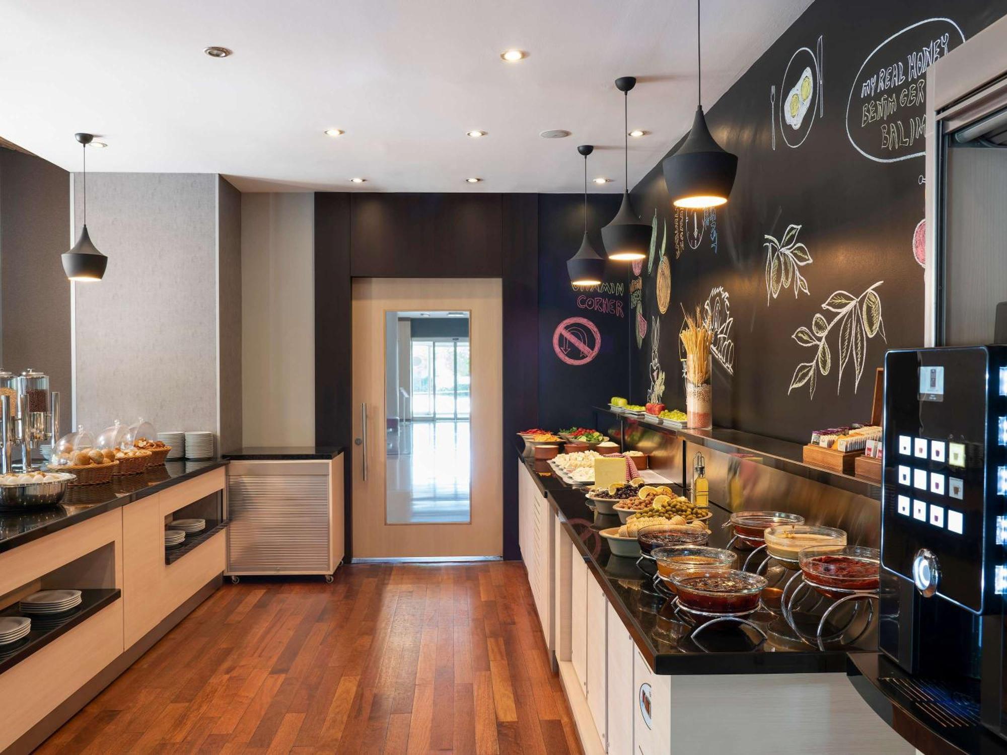 Ibis Eskişehir Eksteriør bilde
